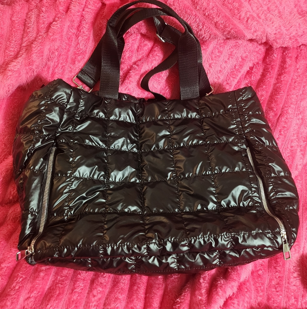 Black Puffer Purse - Picture 9 of 9